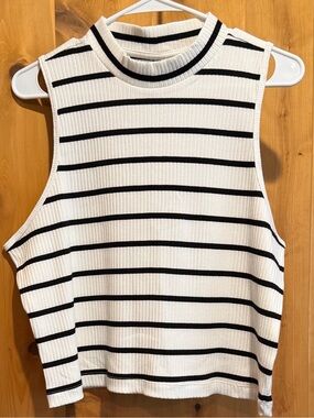 Old Navy White & Black Ribbed Striped Mock Neck Tank